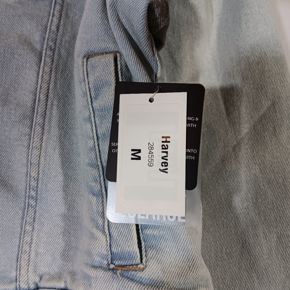 Lularoe NWT Womens Medium Harvey Denim Jacket Light Wash Blue Jean - Picture 7 of 11